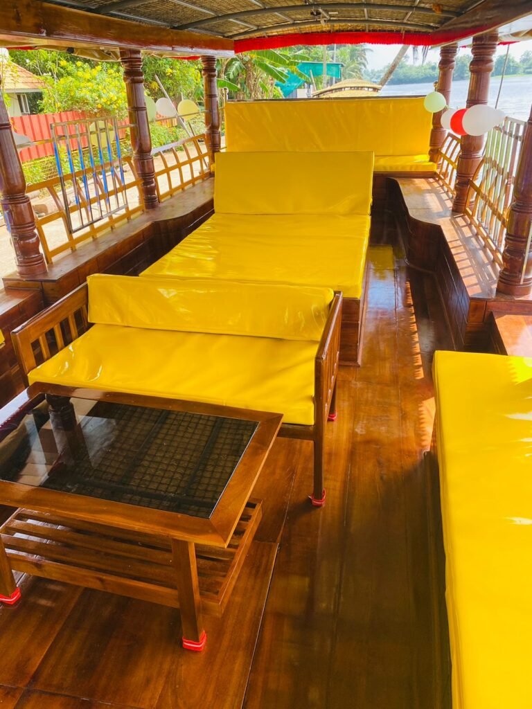 Alleppey Shikara boatjpeg