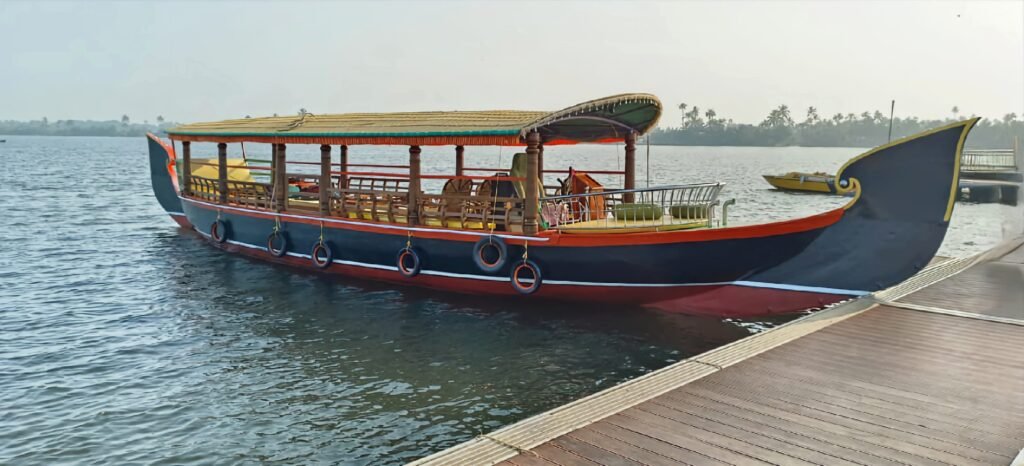 Best Shikara Boats in Alleppey